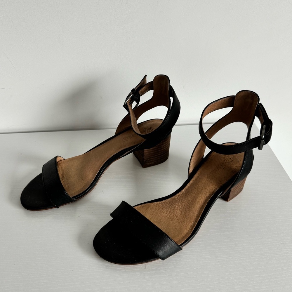 Madewell 7 Alice Black Leather Sandal - Picture 4 of 8